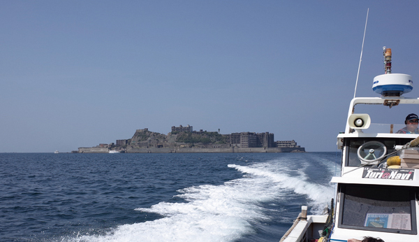 長崎軍艦島と五島列島教会群を巡る世界遺産スタディ・ツアー