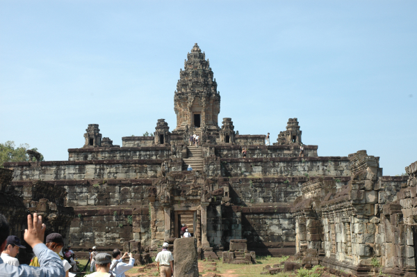 カンボジア・アンコール遺跡群スタディ・ツアー